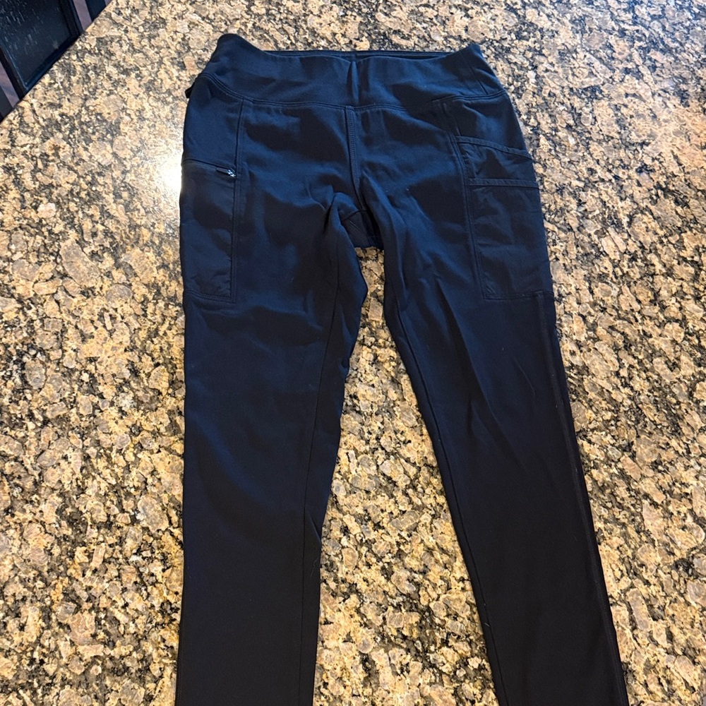 Carhartt Women’s Black Cargo Leggings
